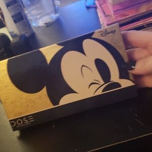 Dose of colors Mickey mouse pallet